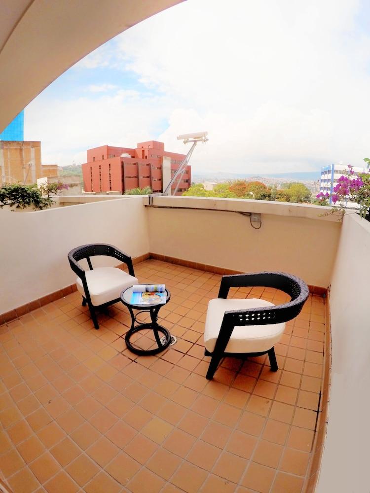 Aparthotel Plaza Del General Tegucigalpa Exterior foto